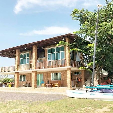 Ombak Deru Lodge Маранг Экстерьер фото