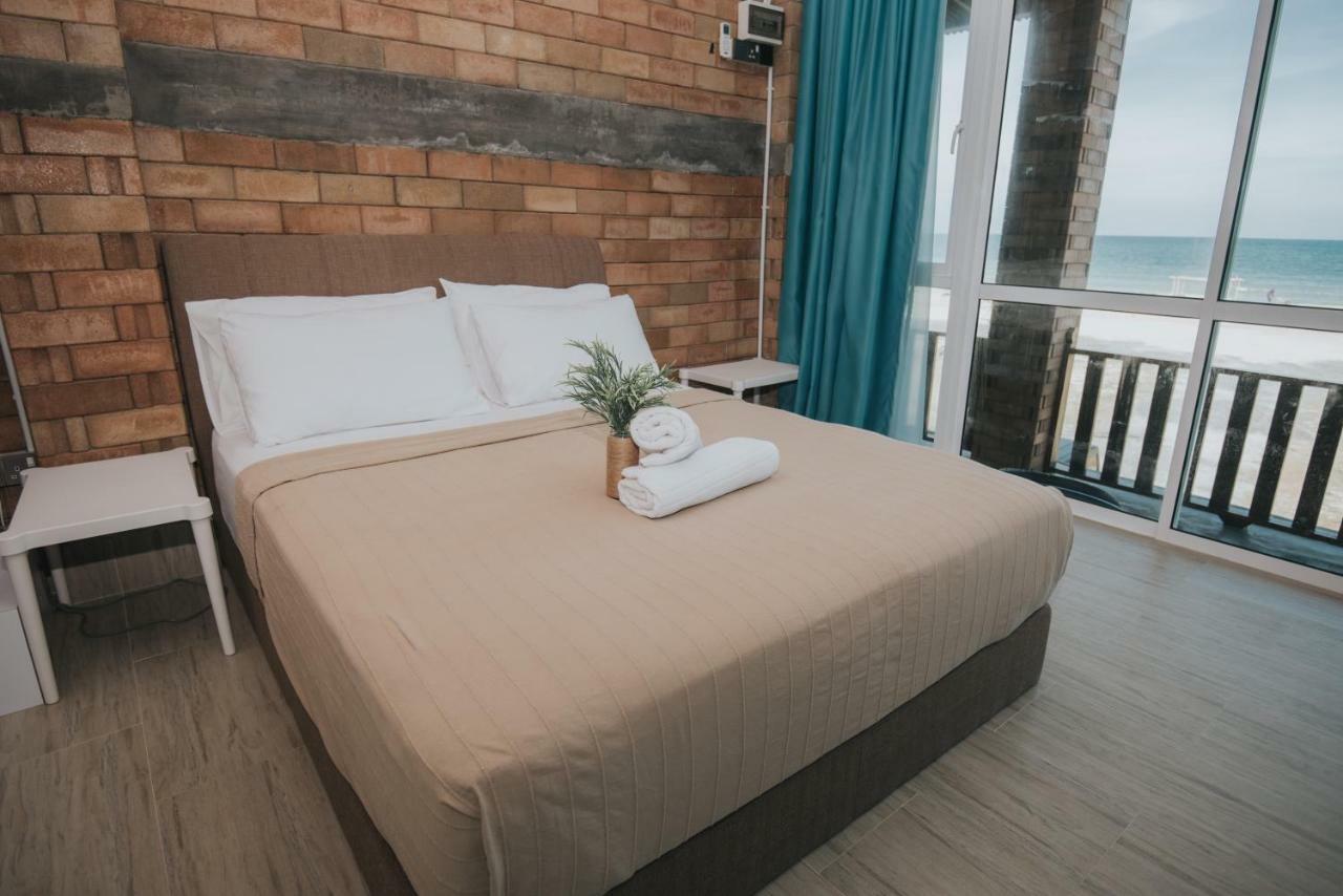 Ombak Deru Lodge Маранг Экстерьер фото