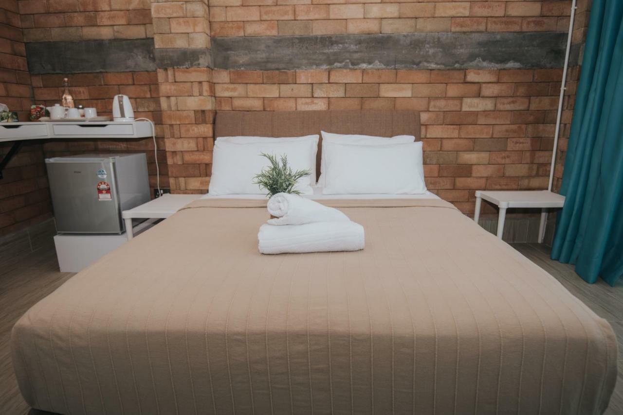 Ombak Deru Lodge Маранг Экстерьер фото