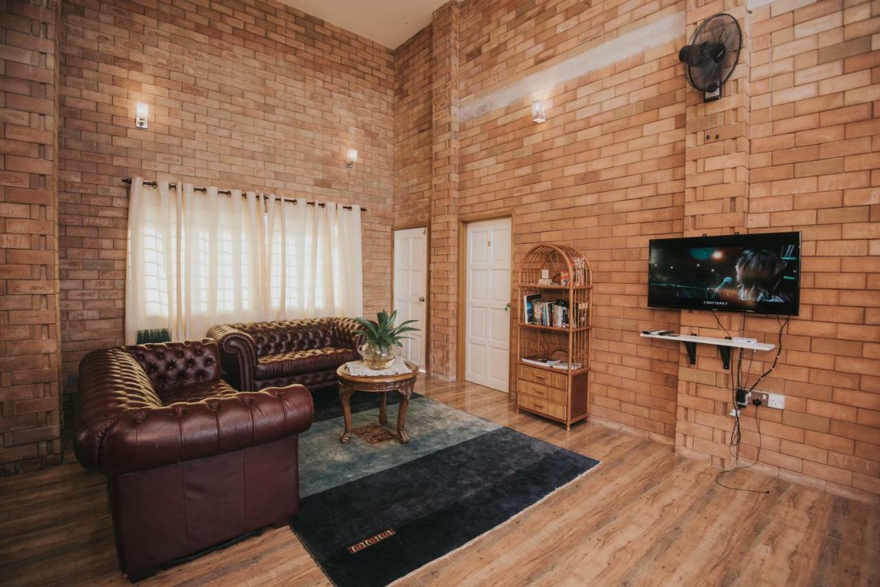 Ombak Deru Lodge Маранг Экстерьер фото